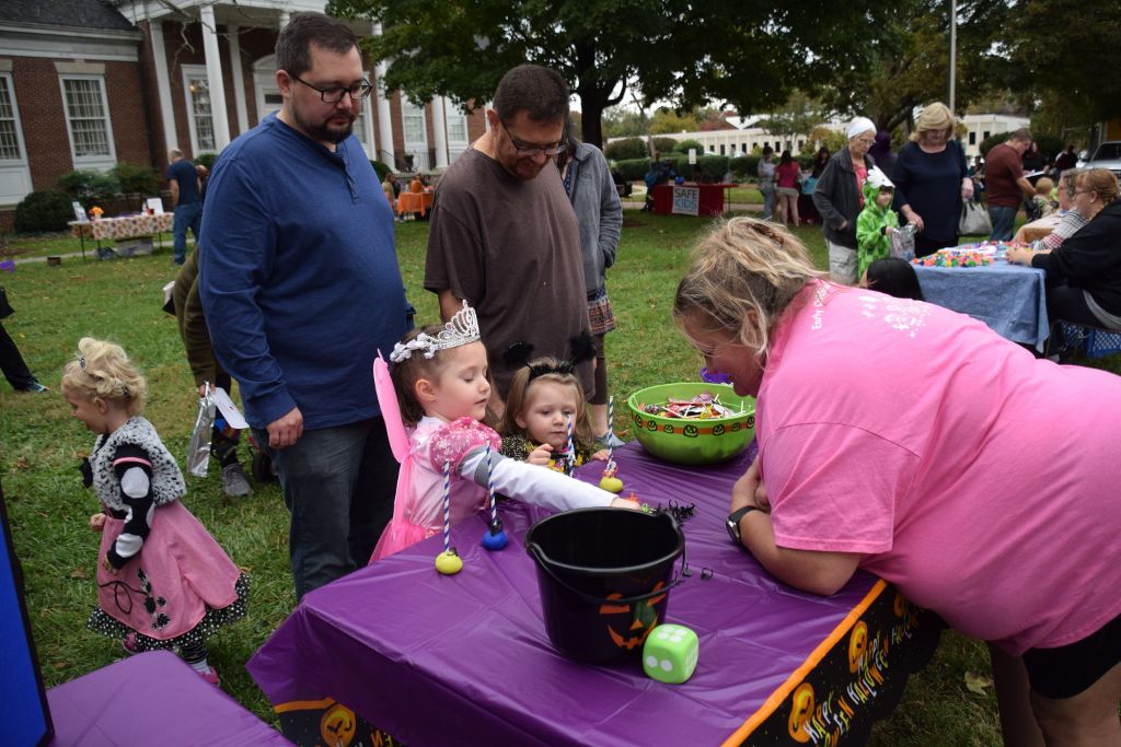 library festival 10-2019 010 (1024x683).jpg